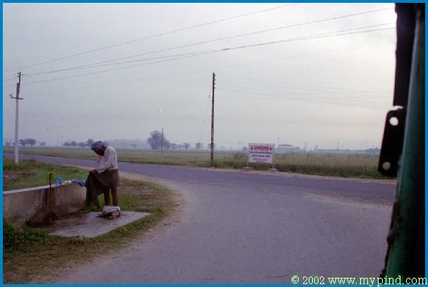 qA025025.jpg